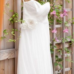David’s bridal wedding dress